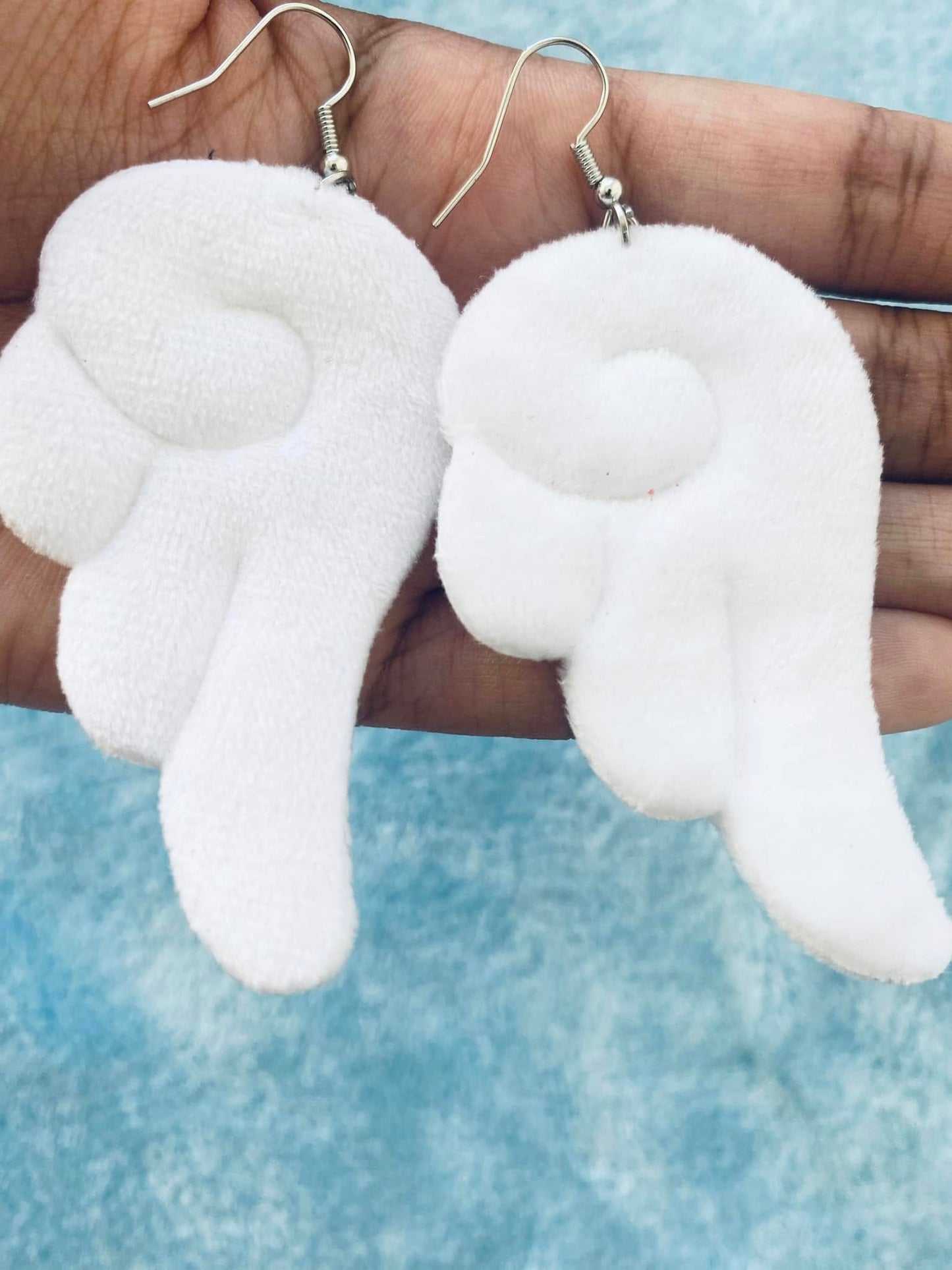 JPOP CUTE White Plush Angel Wing Earrings